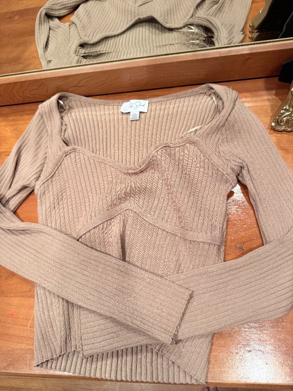 City Sleek Ribbed Sweetheart Long-Sleeve Top, Taupe, S